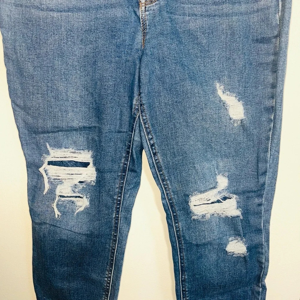 Maurices Patch Ripped Skinny Jeans Medium Wash High Rise Medium Short Women’s - Picture 5 of 13